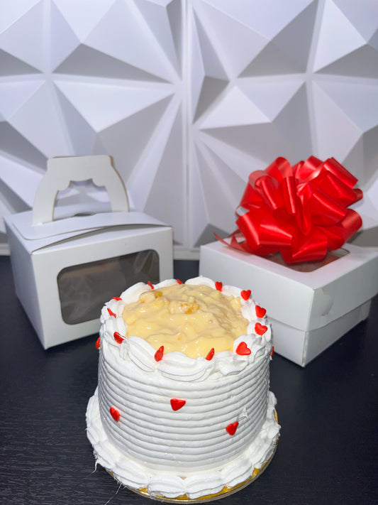Combo Mini torta + Caja de hojaldres